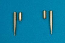   2 x 20mm Hispano cannons Set contains two pcs of Hispano cannons and two hole plugs witch where mounted instead of two additional 0,5" MG. Those barrels where used in Spitfire "wing E & C