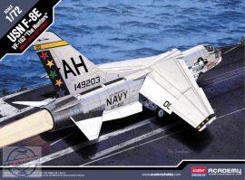 USN F-8E Crusader VF-162 "The Hunters" - 1/72