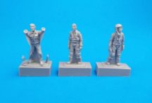Two French Pilots and a Mechanic for 1/72 Mirage F.1B Model