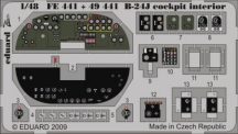   B-24J Liberator cockpit interior S.A. - 1/48 - Revell/Monogram