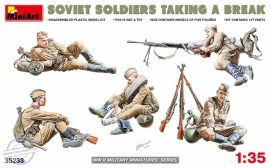 MiniArt - Soviet Soldiers Taking a Break
