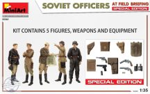 SOVIET OFFICERS AT FIELD BRIEFING. SPECIAL EDITION - 1/35