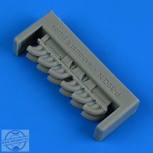   P-39Q/N Airacobra exhaust - 6 pipes - 1/48- Arma Hobby elsősorban