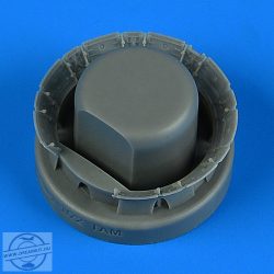 F4U-1 Corsair opened engine flaps - 1 /72 - Tamiya