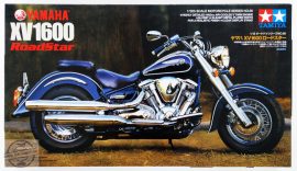 Yamaha XV1600 Road Star - 1/12